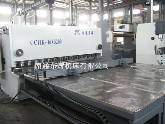 QC11K-16*3200����C(j��)